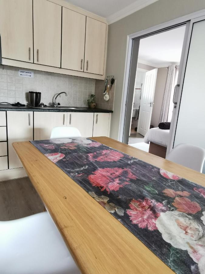 Mulberry Gardens Self Catering Lägenhet Swakopmund Exteriör bild